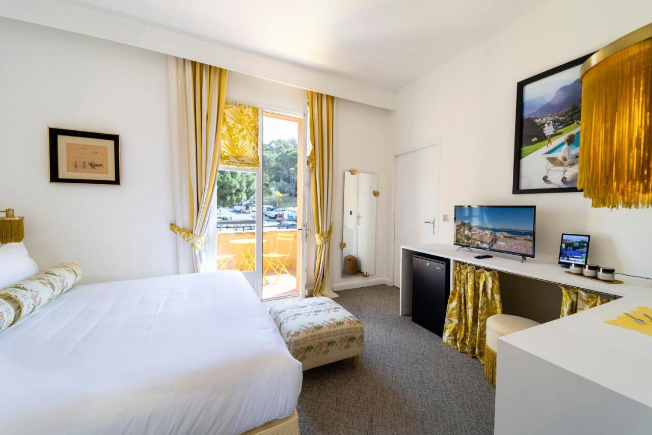 Hotel Le Y سان تروبيه المظهر الخارجي الصورة